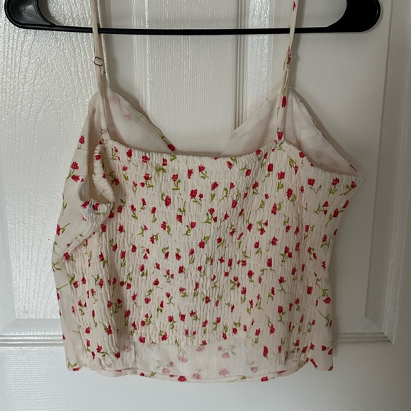 NWOT Sienna Sky - Cream & Red Cherry Cropped Elastic Ruched Sleeveless Top - Picture 3 of 3